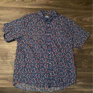Free Assembly Button-Up Floral Men’s XXL